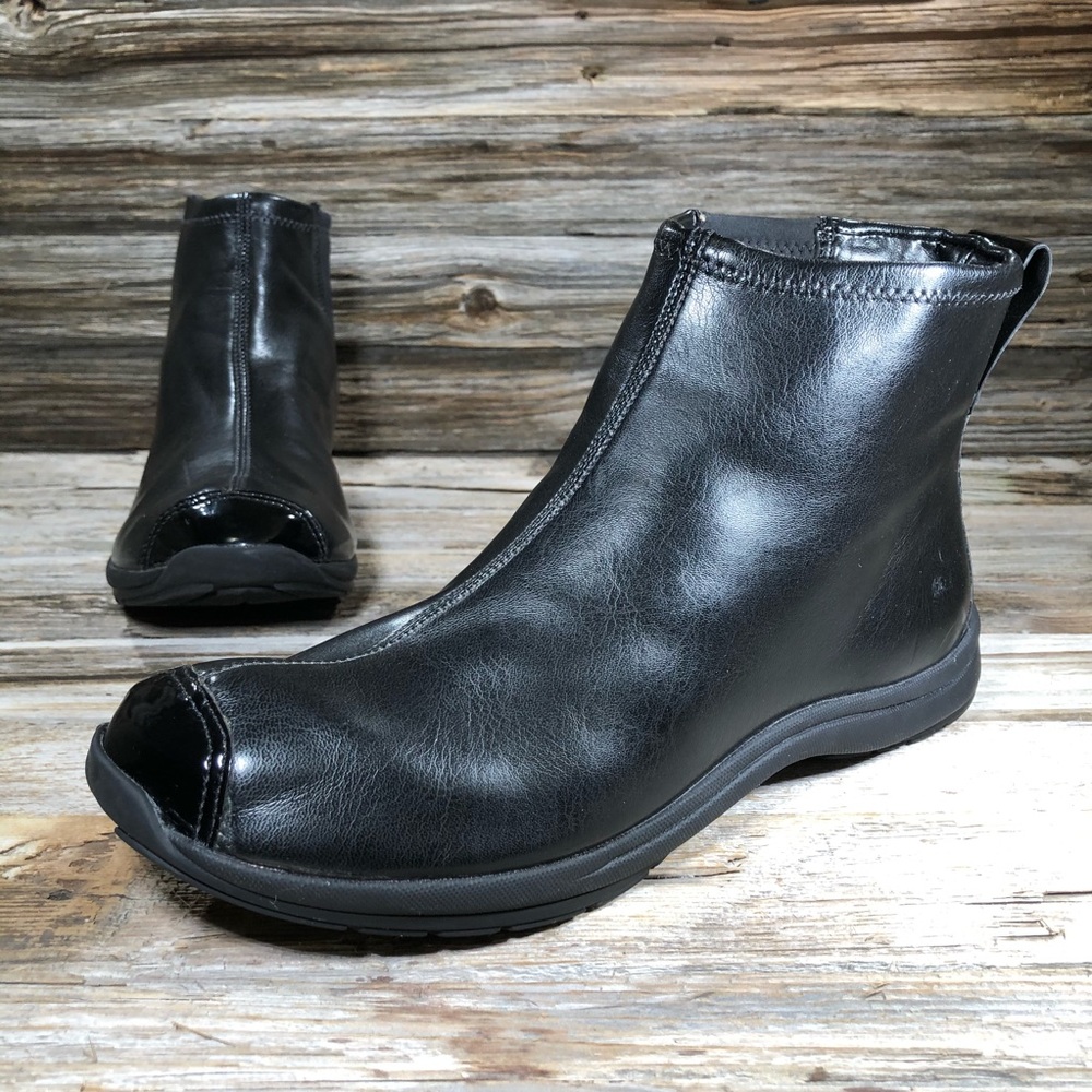 L.L.BEAN Black Ankle Boots Leather Women 7.5 M